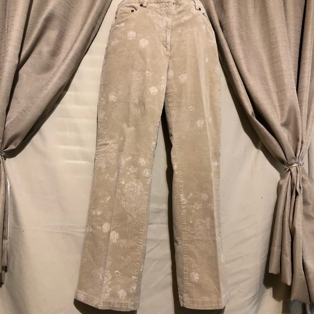 Patterned corduroy jeans